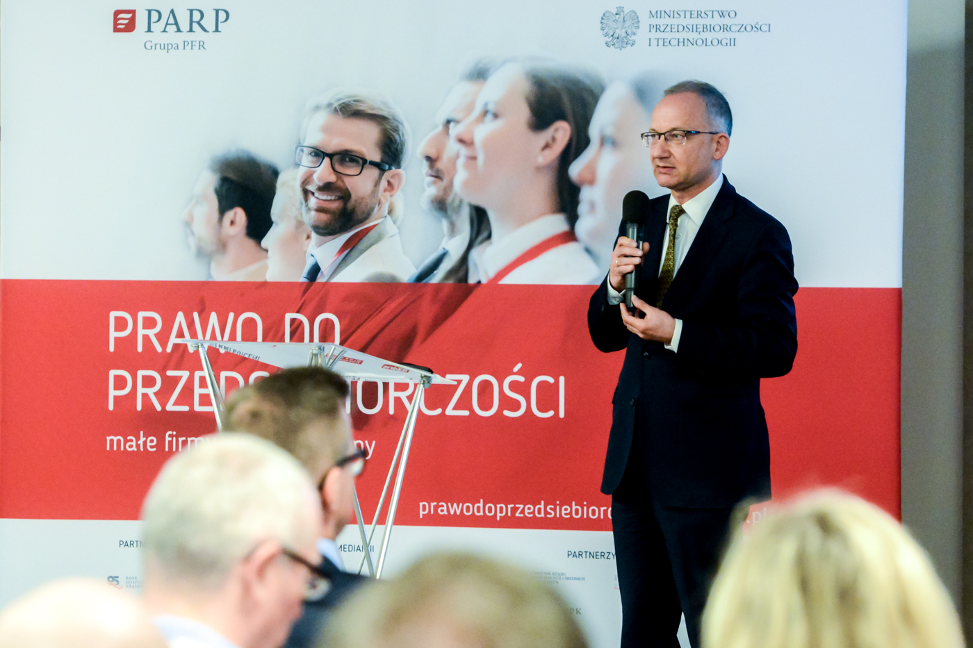 Poprawa relacji państwo-biznes