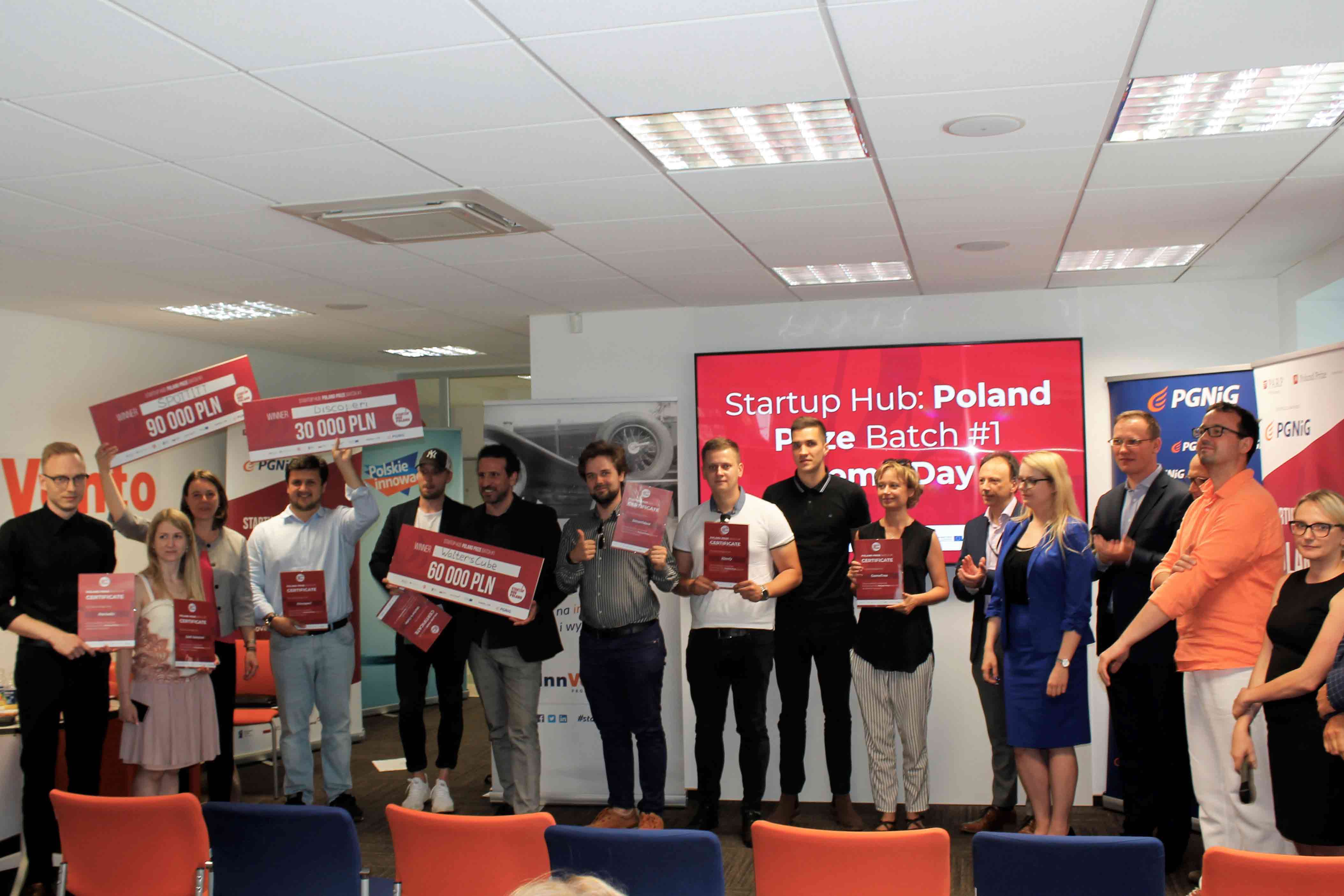 Zdjęcie startupów z I batcha