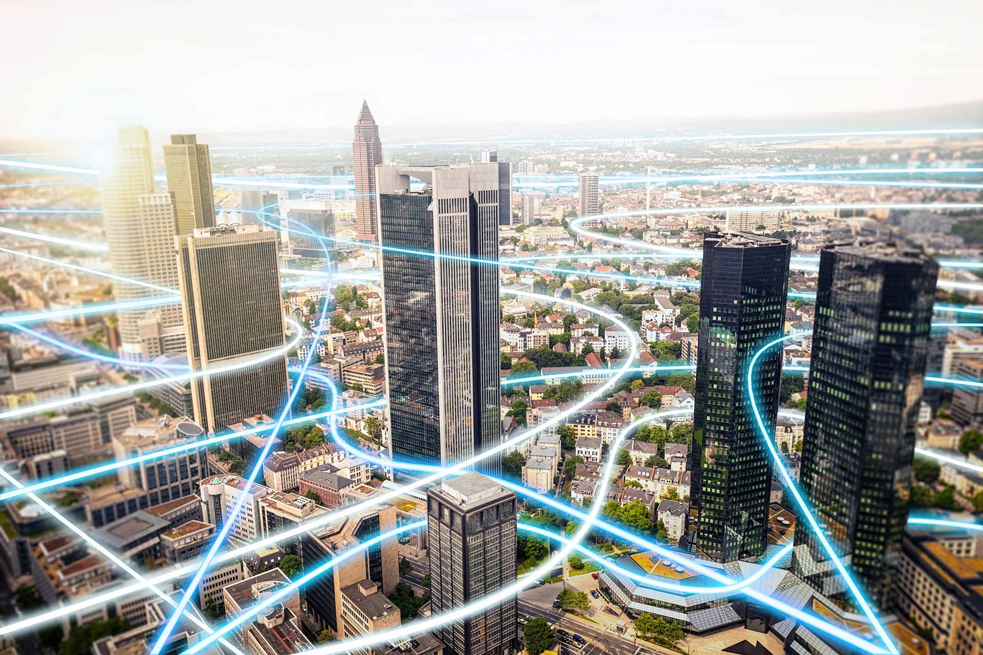 Widok na miasto z wieżowcami z lotu ptaka