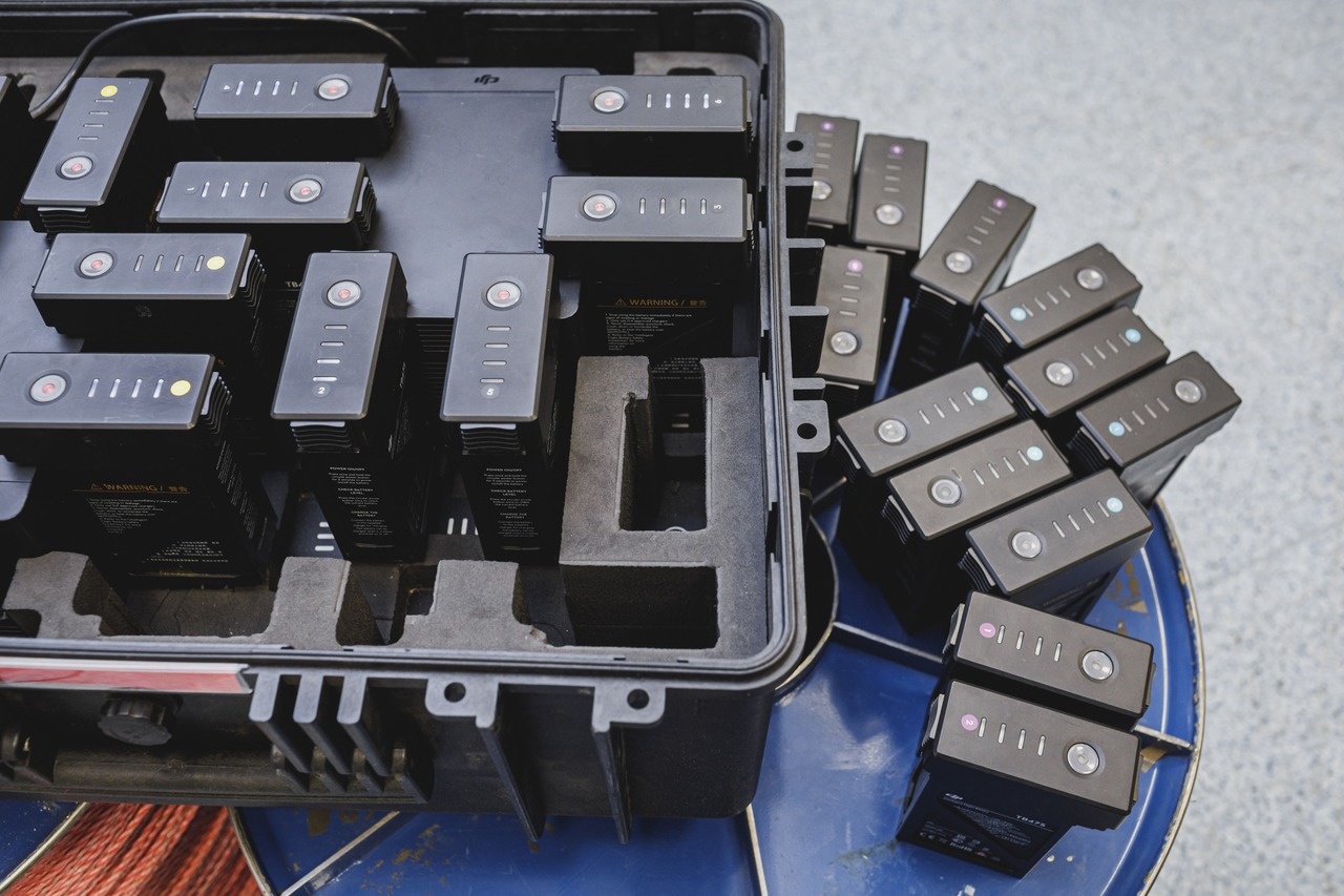 Czarne kwałaki urządzenia